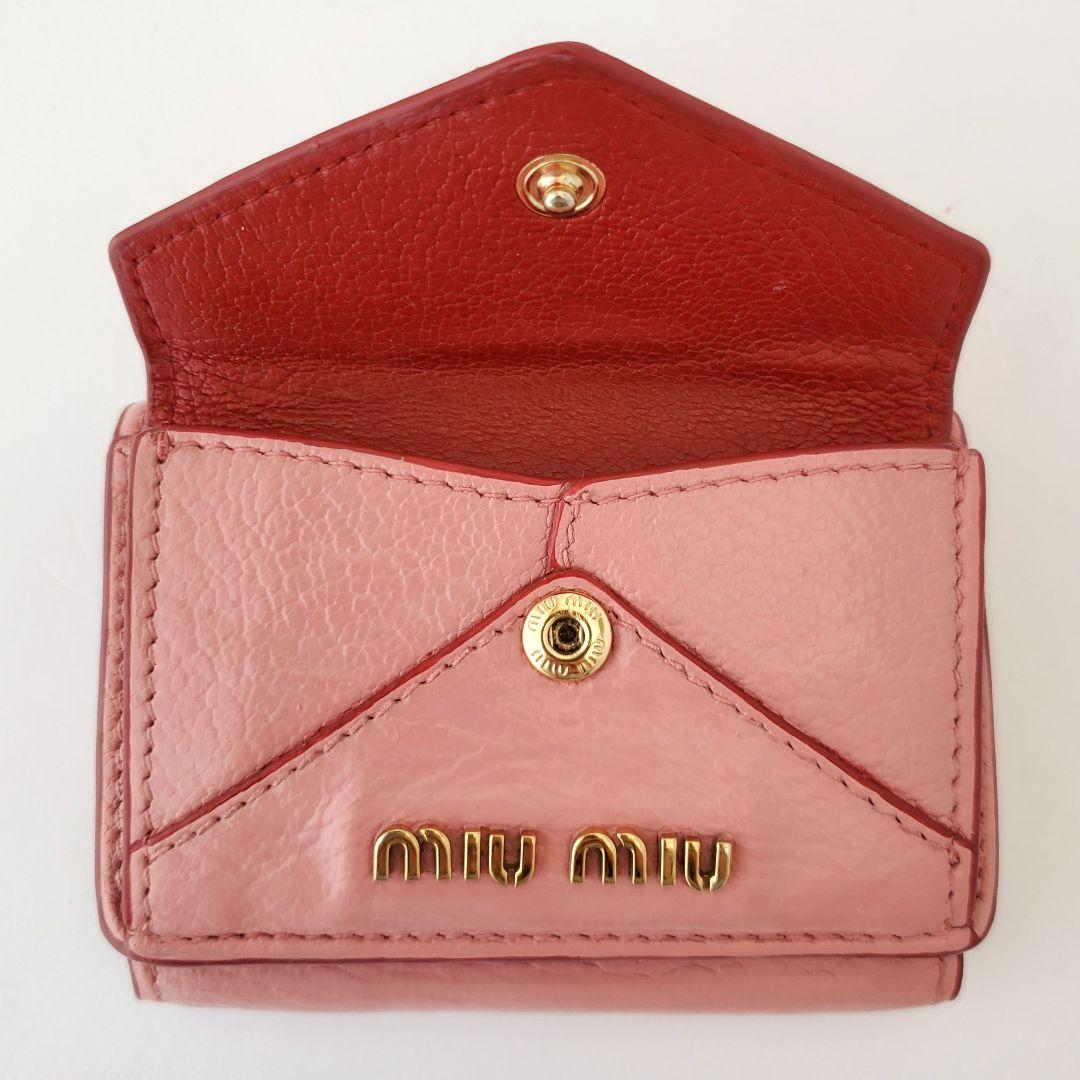miu miu　3つ折り財布　ラブレター　マドラスラブ　ピンク　ミュウミュウ