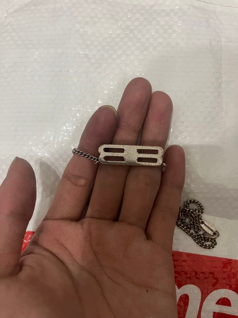 balenciaga ネックレス　BB シルバーネックレス