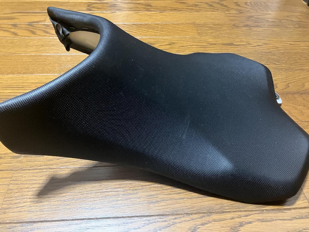 【中古】Kawasaki Ninja1000 純正ローシート99994-0892