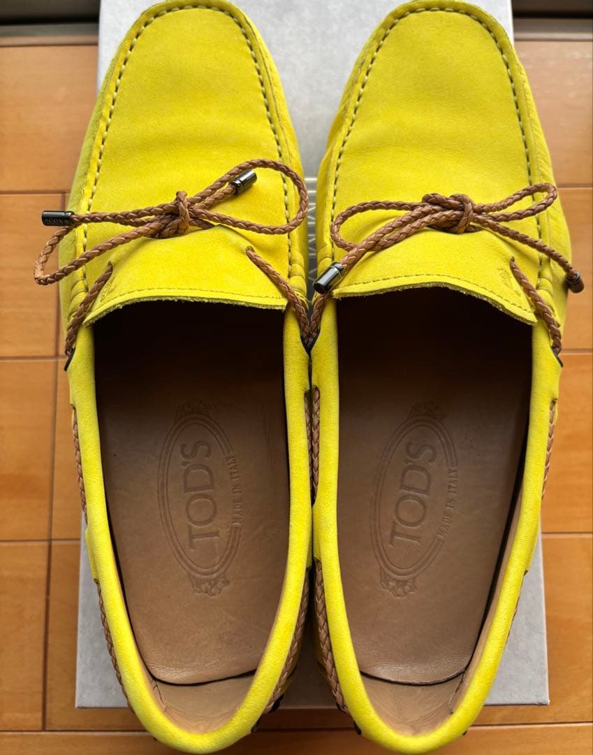 TOD'S ドライビングシューズ スウェード モカシン デッキシューズ