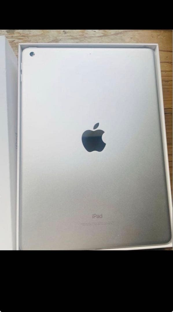 【極美品】Apple iPad 第6世代 Wi-Fi 32GB ほぼ未使用品