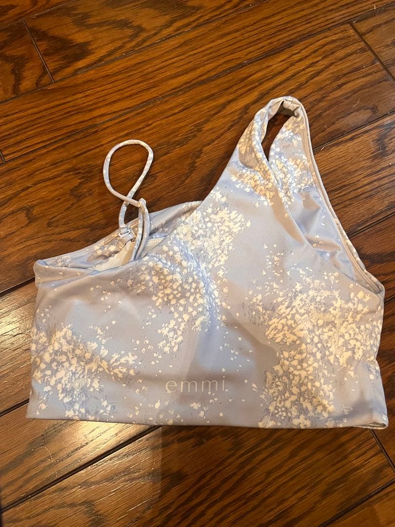 emmiヨガ　セットアップ