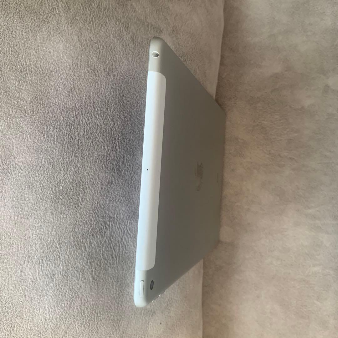 【美品】iPad 第9世代 A2604 64GB Apple Pencil付き