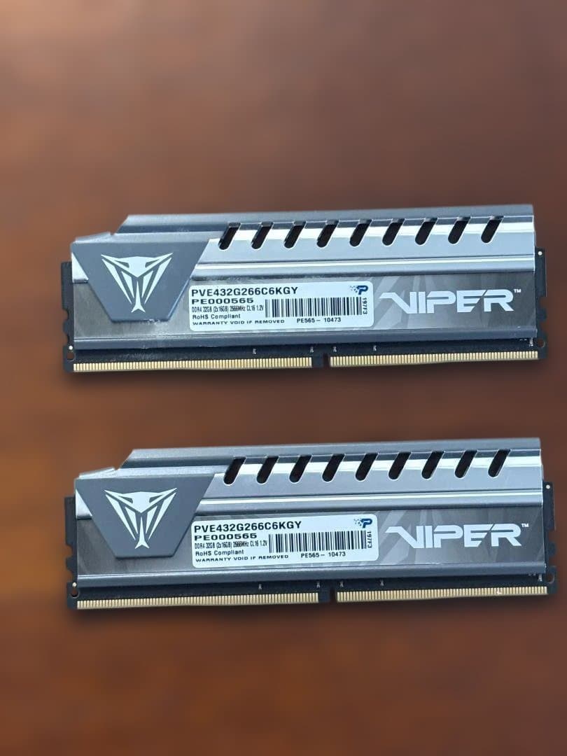 メモリー Patriot Viper Elite II DDR4 2666MHz 32GB