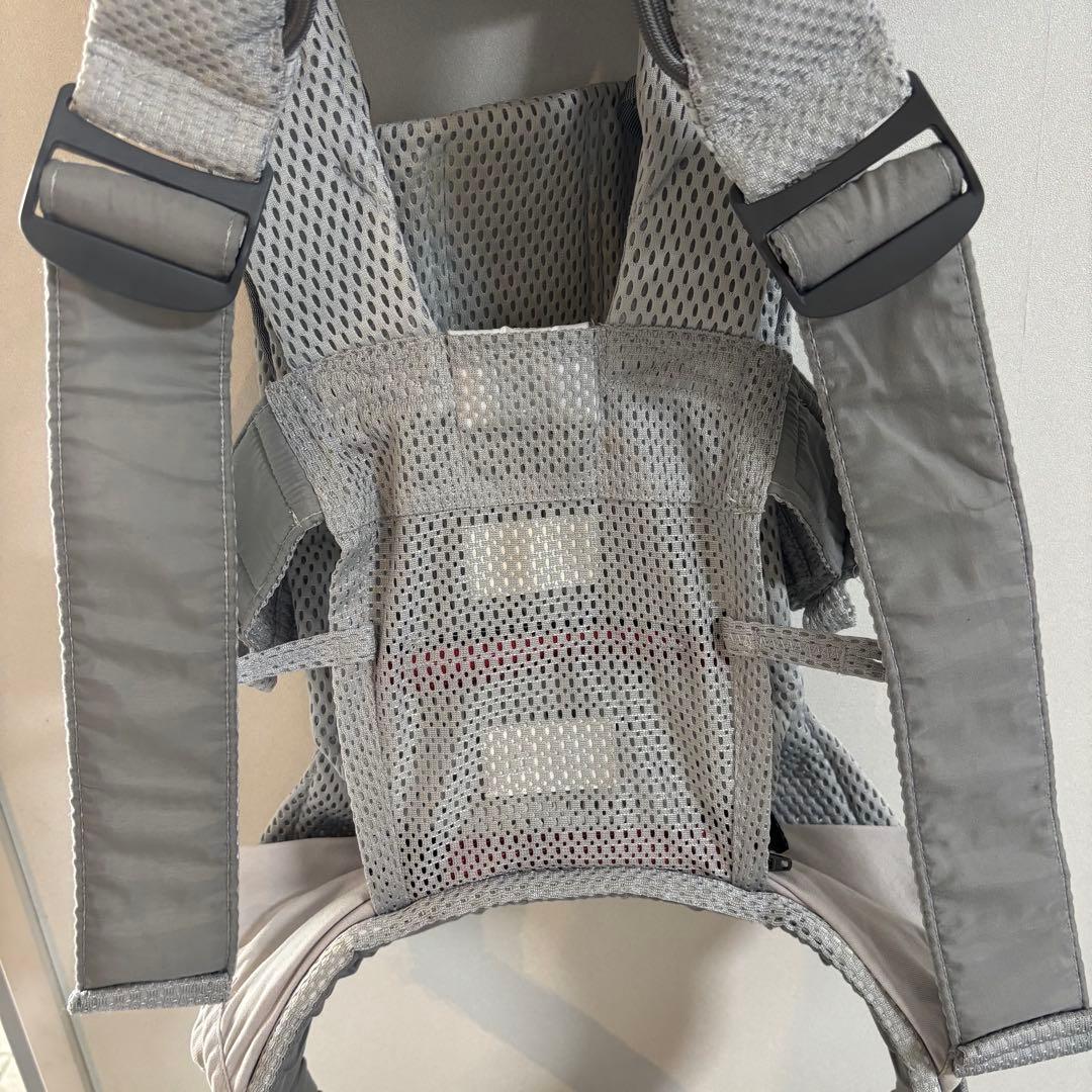 BABYBJÖRN 抱っこ紐 グレー メッシュ　ONE KAI Air