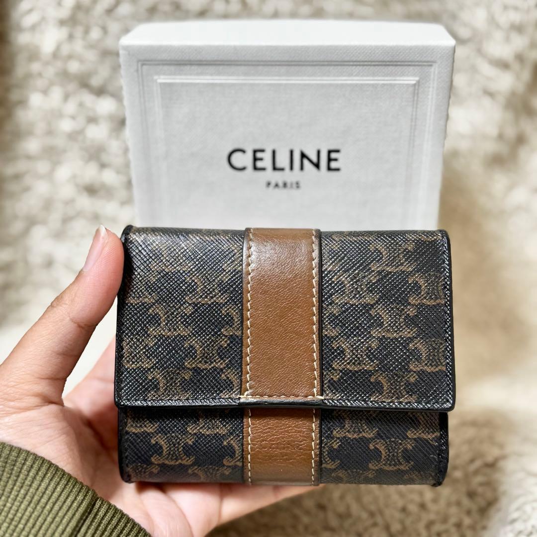 CELINE セリーヌ　三つ折り財布