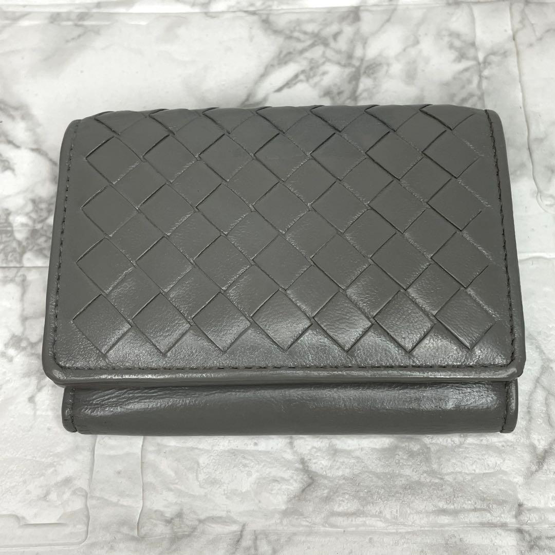 BOTTEGA VENETA　イントレチャート　三つ折り財布　ミニ財布　グレー
