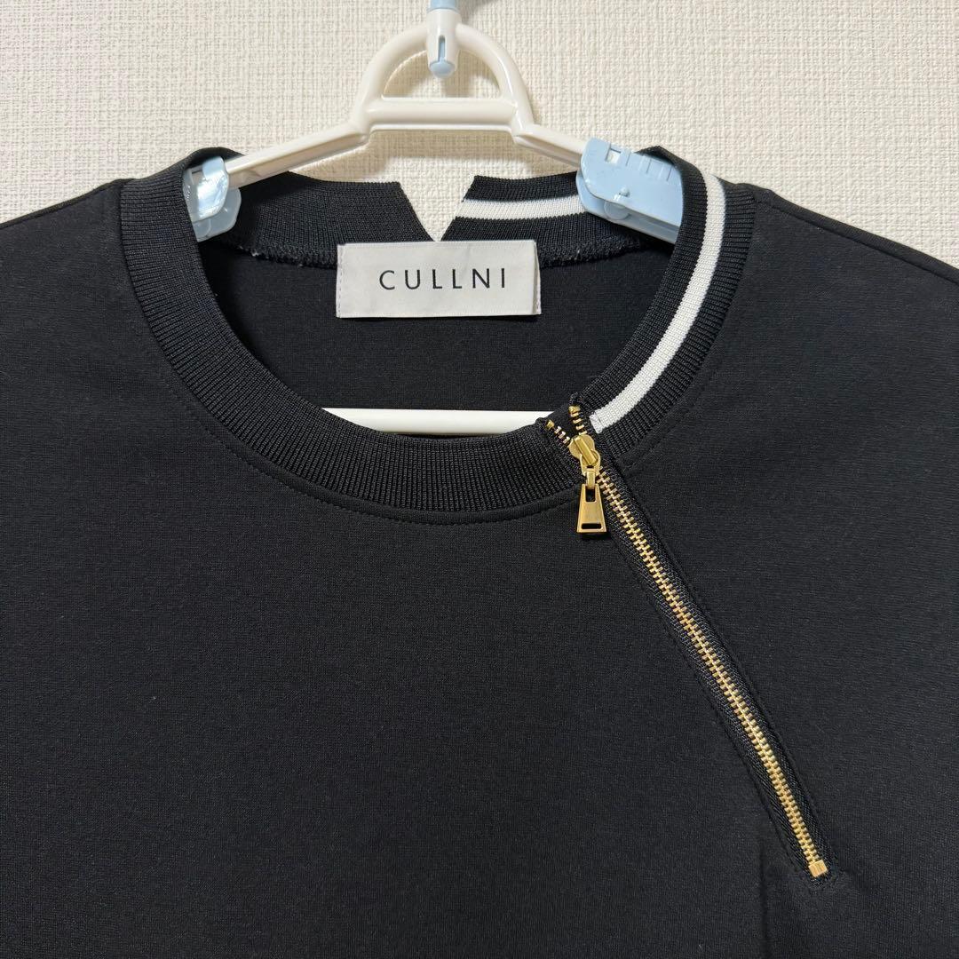 CULLNI 黒 ジッパー付き Tシャツ　　23-SS-066