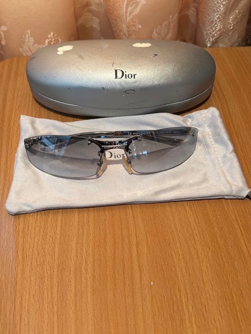 Christian Dior ディオール　リムレス　サングラス　度なし　スター