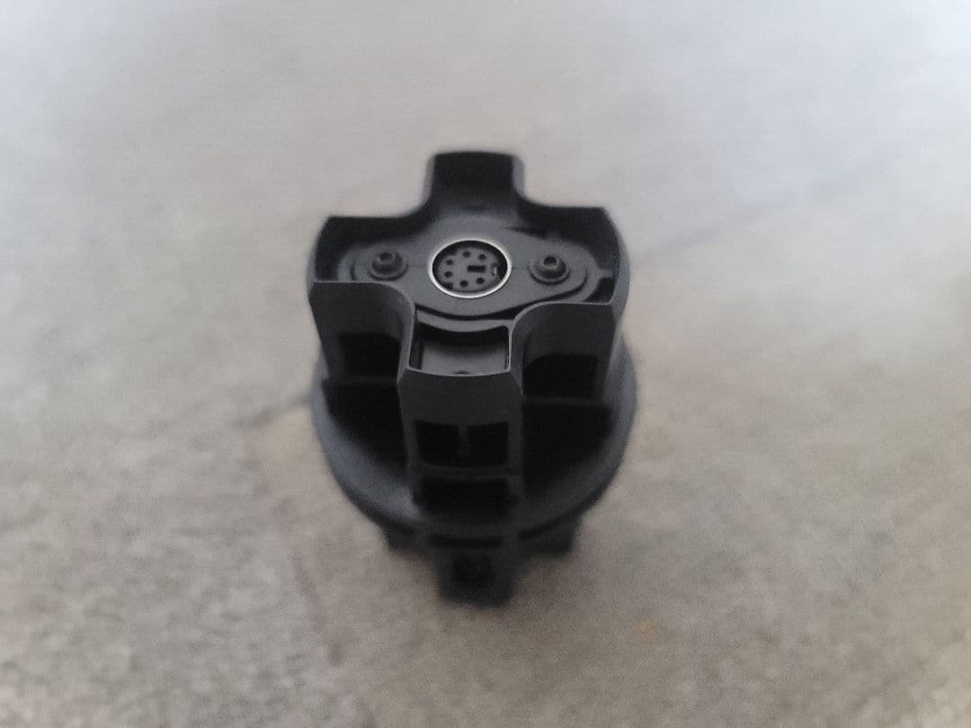 thrustmaster クイックリリースアダプター