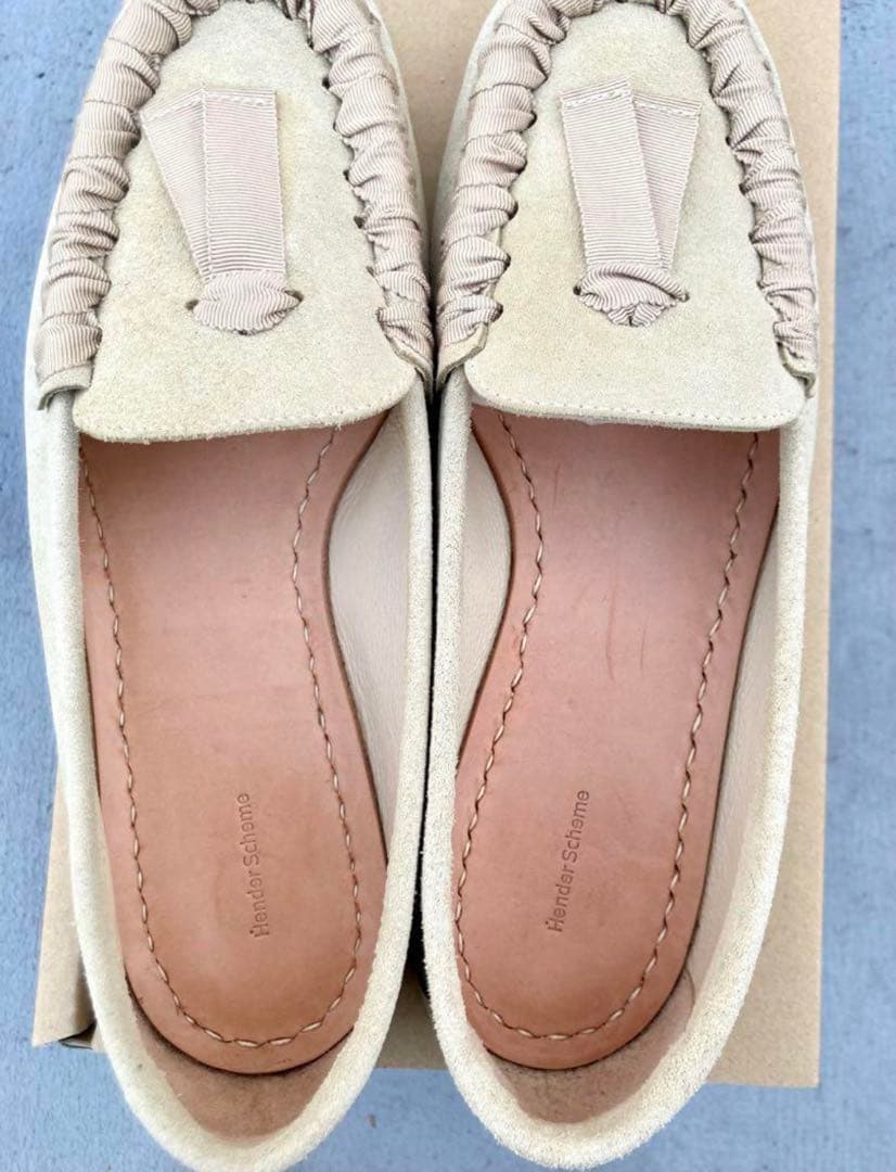 Hender Scheme エンダースキーマ slack サイズ4 ベージュ