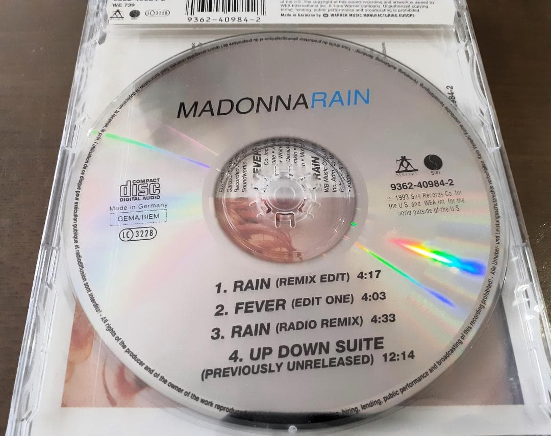 新品　マドンナ　Rain / Fever (Edit One)　ドイツ盤 CD