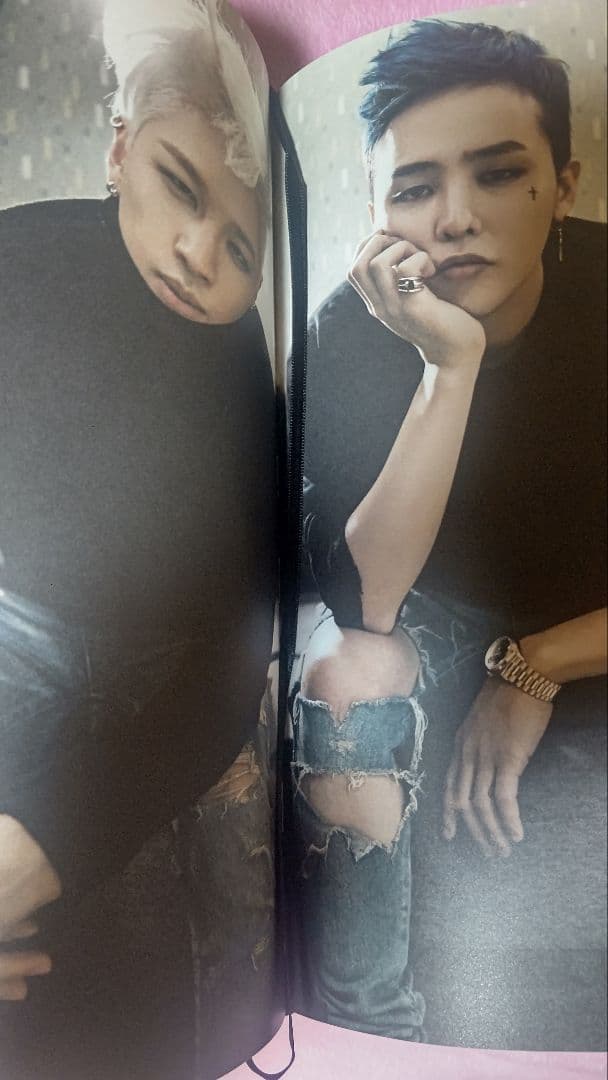 G-DRAGON×TAEYAN IN PARIS 2014&パンフレット