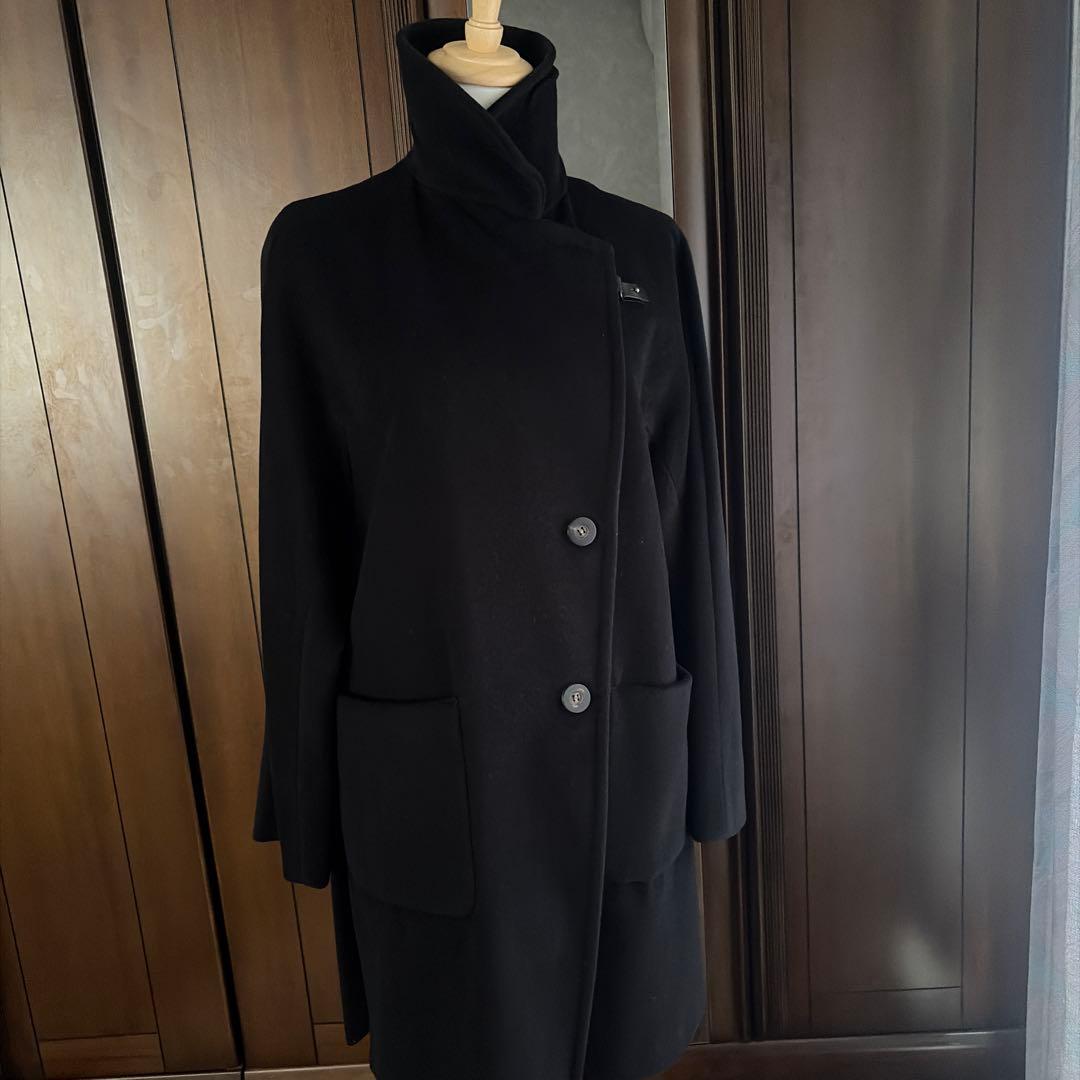 Max Mara MARELLAミドル丈ブラックコート