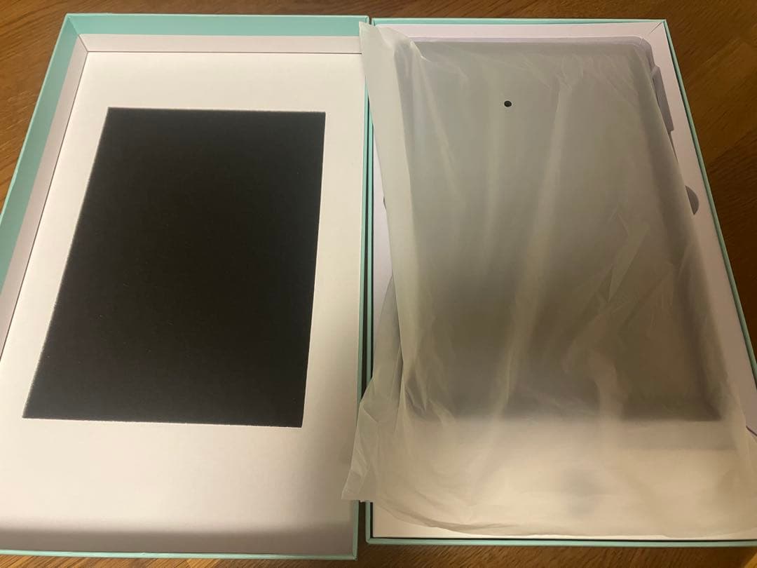 10.1インチ Android16タブレット 128GB/20GB +2TB