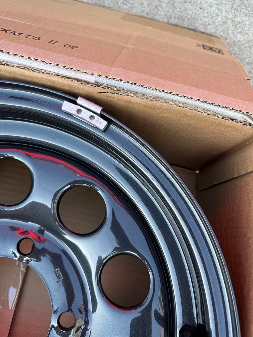 シエラ ノマド 純正　ホイール　新車外し　背面