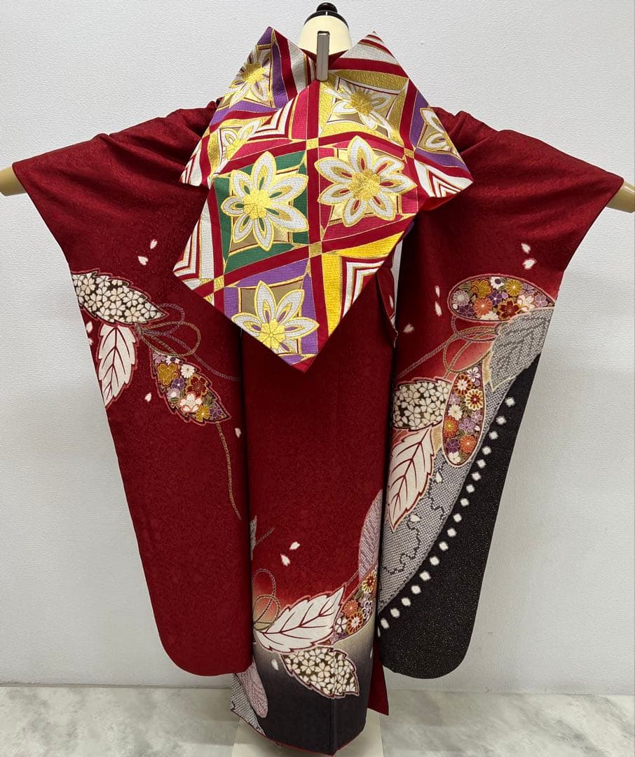 振り袖　フルセット　別誂長襦袢　金彩加工　刺繍入り　成人式　重ね襟付き　781