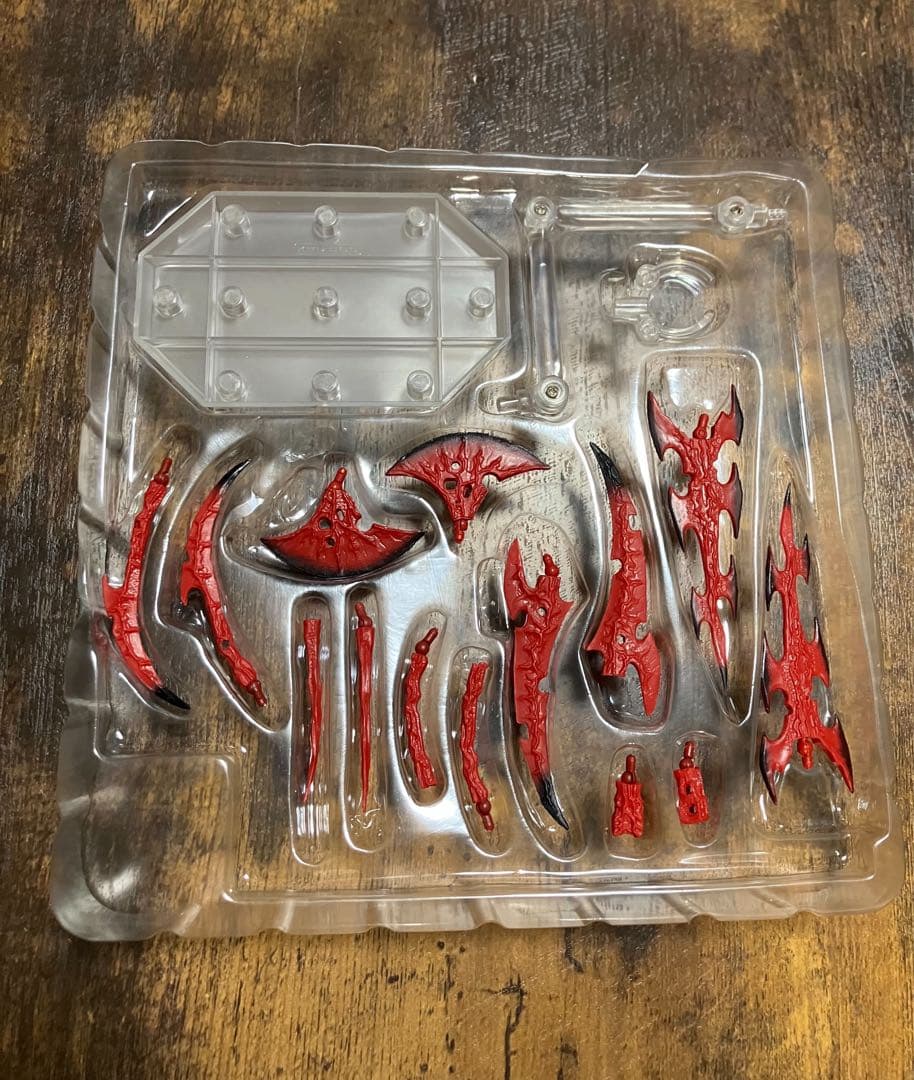 Amazin' Revoltech Carnage フィギュア