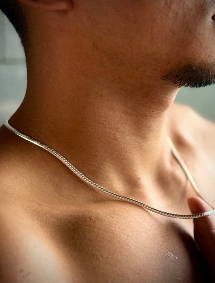 DIFFERENT NECKLACE PREMIUM ジョージ