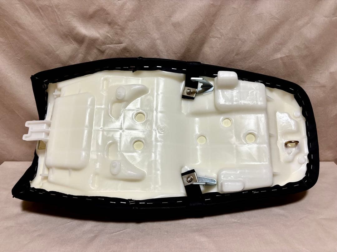 黒レザー タックロールシート ホンダ CB400SF SB NC39 NC42