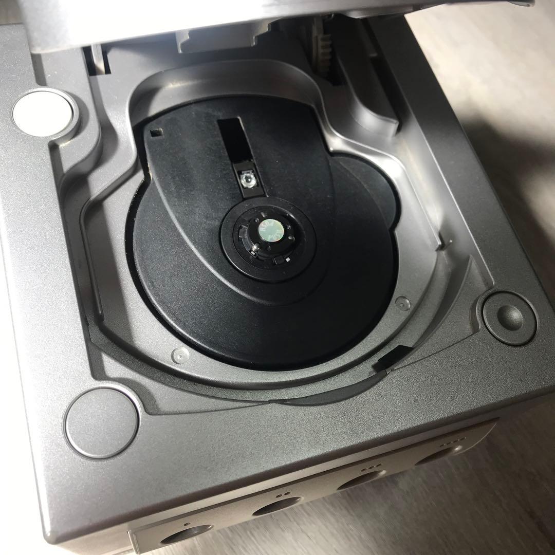 任天堂 ゲームキューブ本体 拡張付+ソフト×10+コントローラー×4+マイク×2