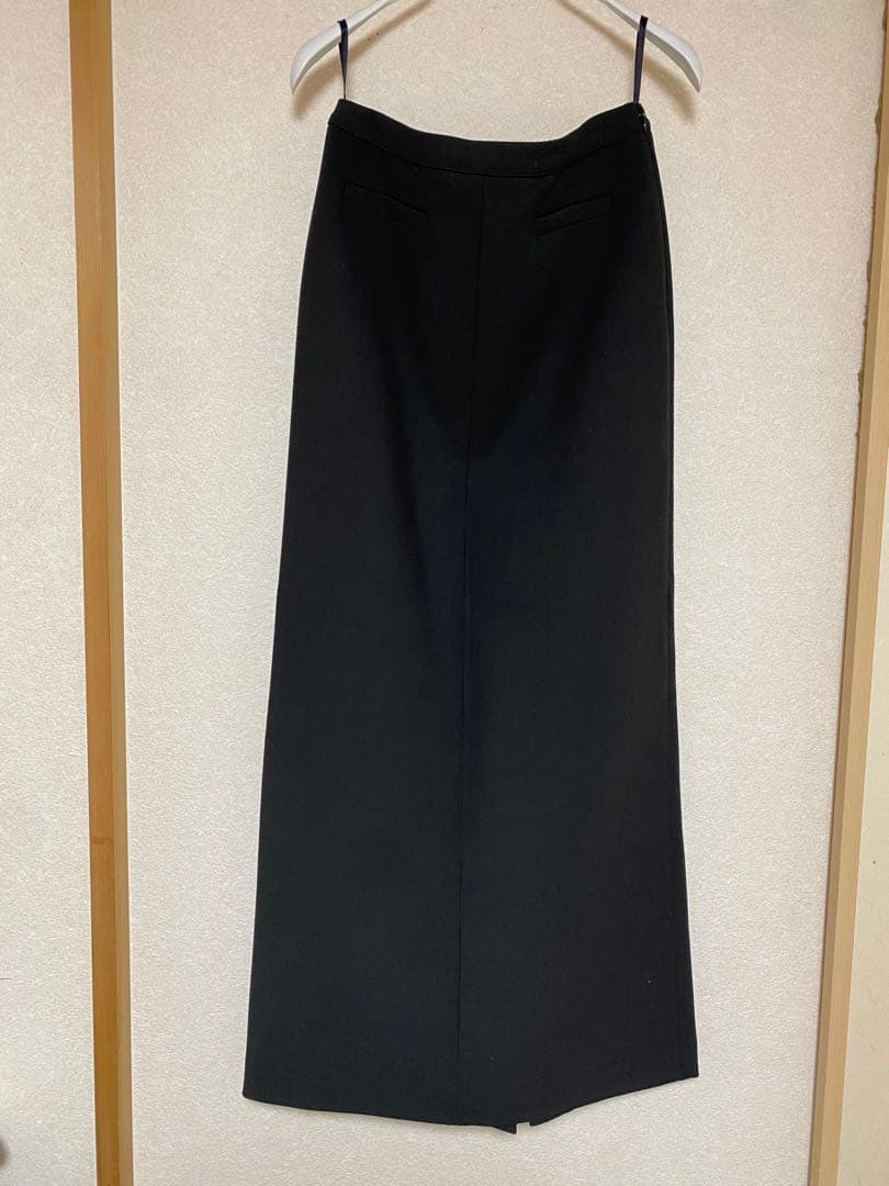 lohen 2025AW パイピングロングスカート黒　38サイズ　新品　タグ付き