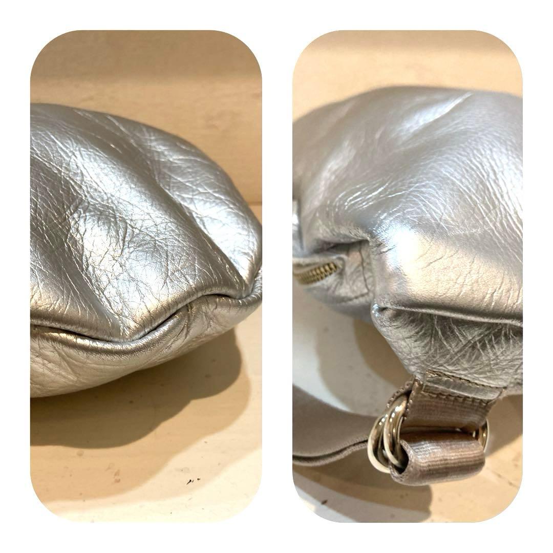 【美品】POMTATA カウレザー ボディバッグ CANDY BODY BAG
