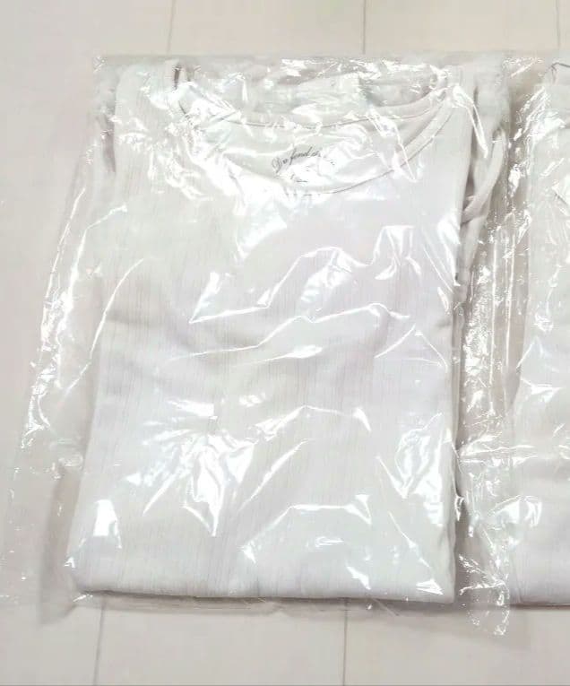 ☆専用☆　新品　ジェラートピケ　針抜きフリルロンT