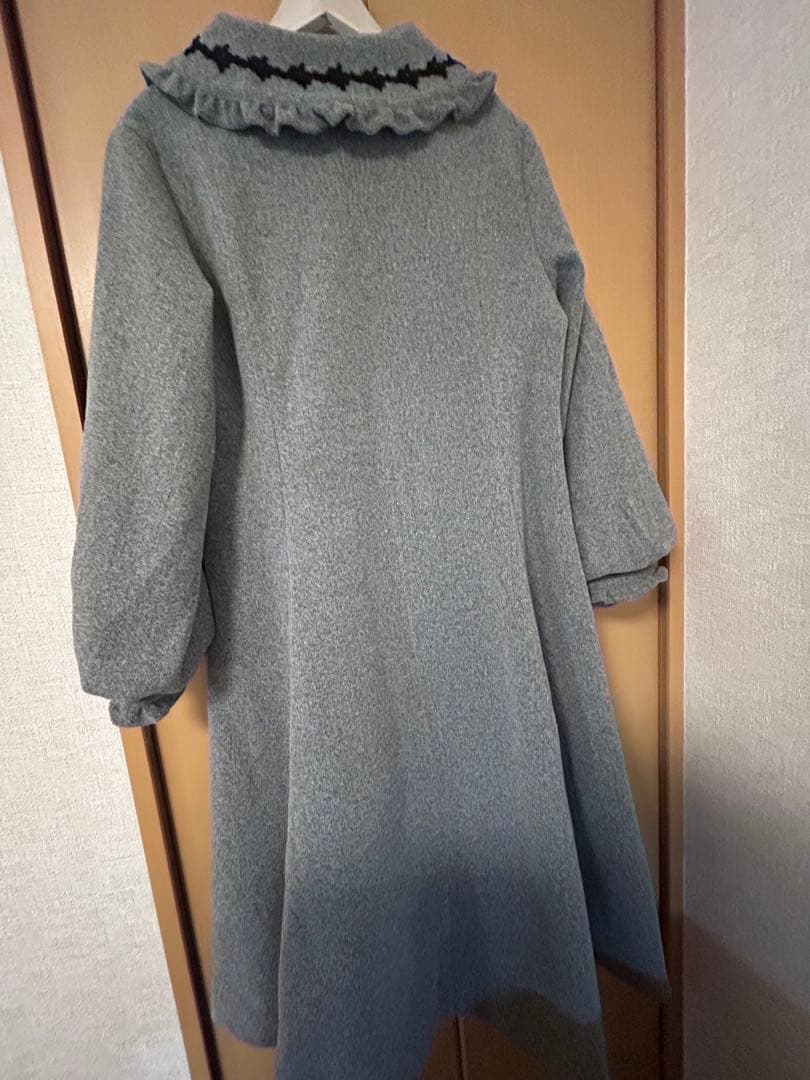 青木美沙子　しまむら　しまみさ　パネル切り替えロングコート　グレー M