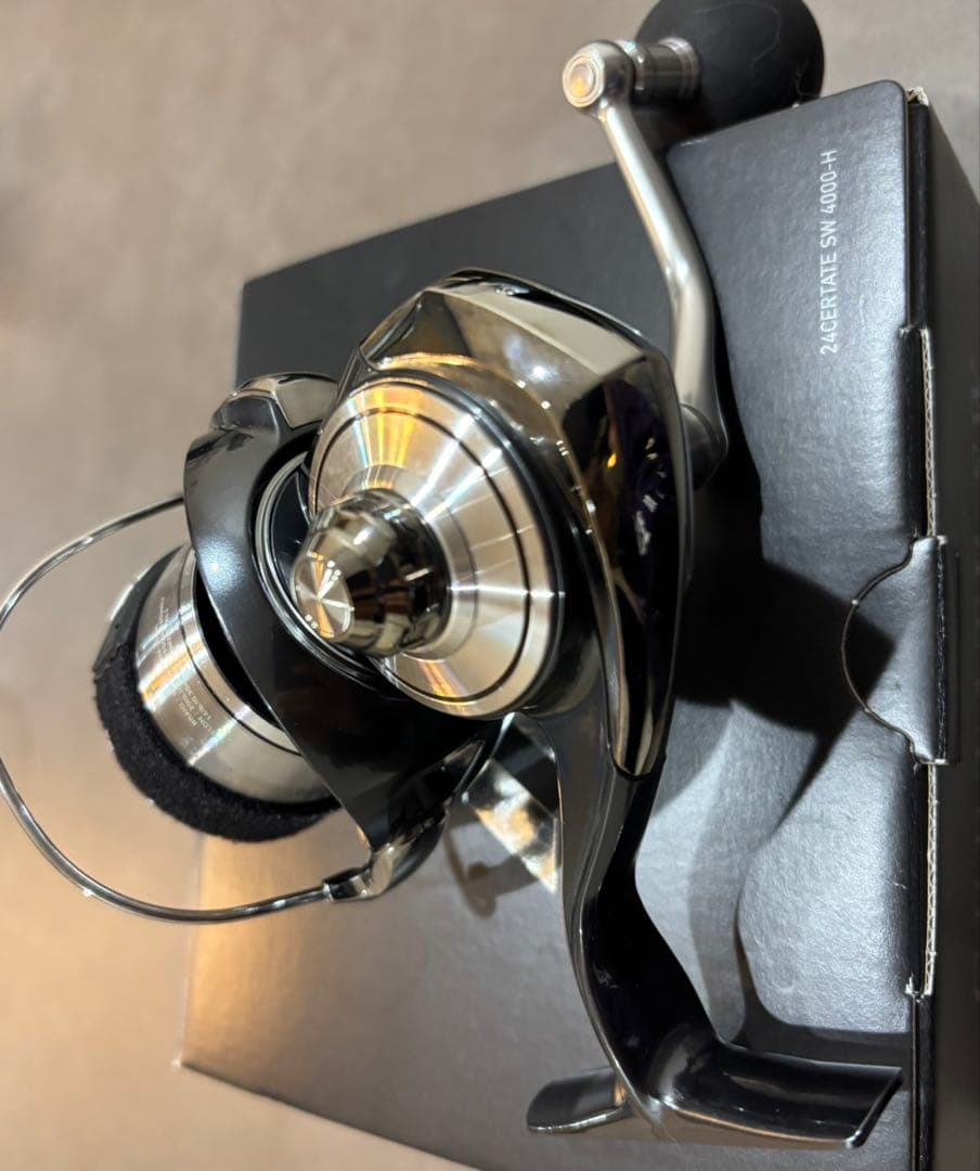 Daiwa 24セルテートCERTATE SW 4000-H スピニングリール