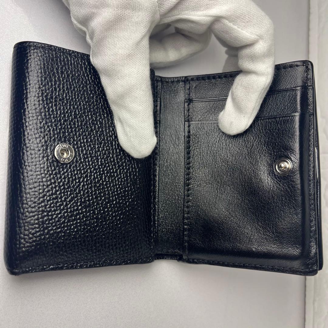 LOEWE ロエベ　アナグラム　トライフォールドウォレット　Ｗホック　三つ折り