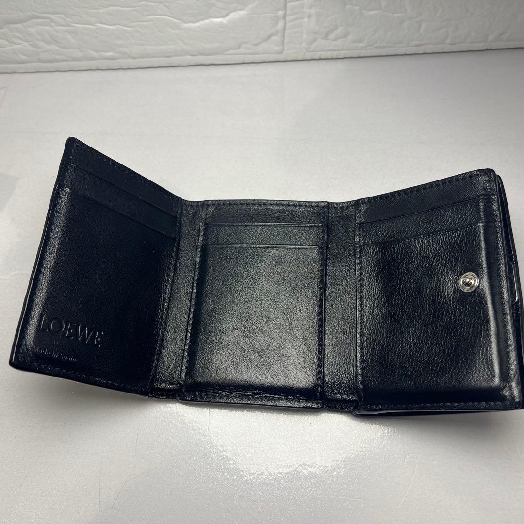 LOEWE ロエベ　アナグラム　トライフォールドウォレット　Ｗホック　三つ折り