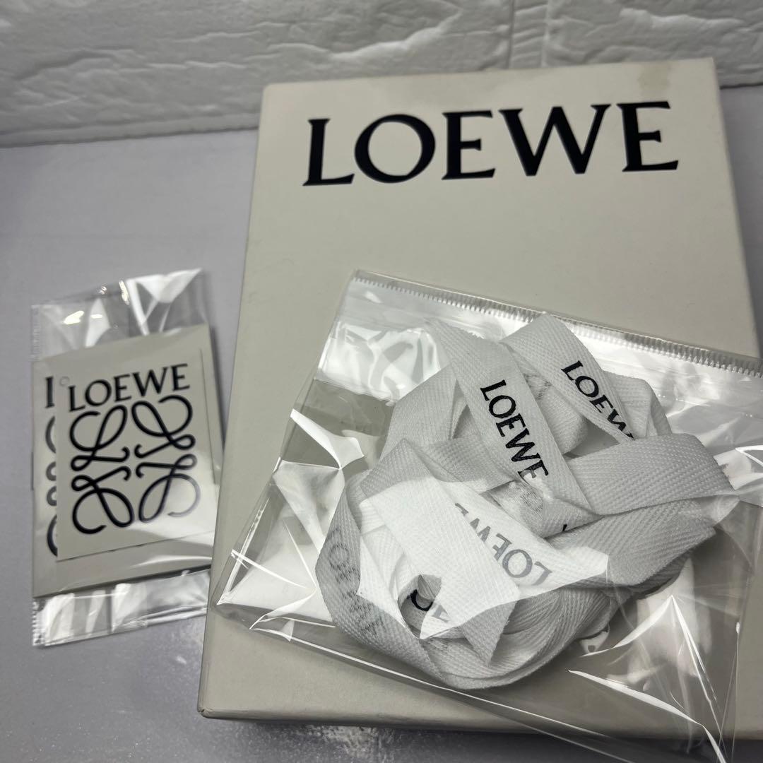 LOEWE ロエベ　アナグラム　トライフォールドウォレット　Ｗホック　三つ折り