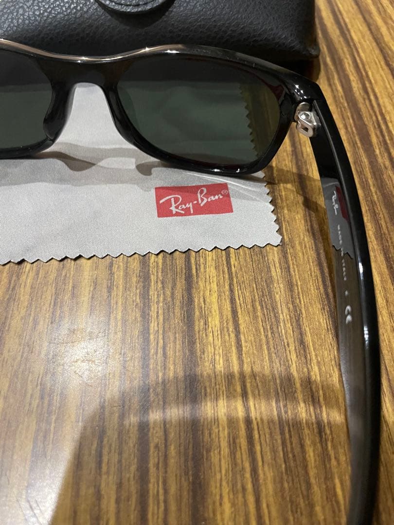 Ray-Ban 2132-f ケース付き
