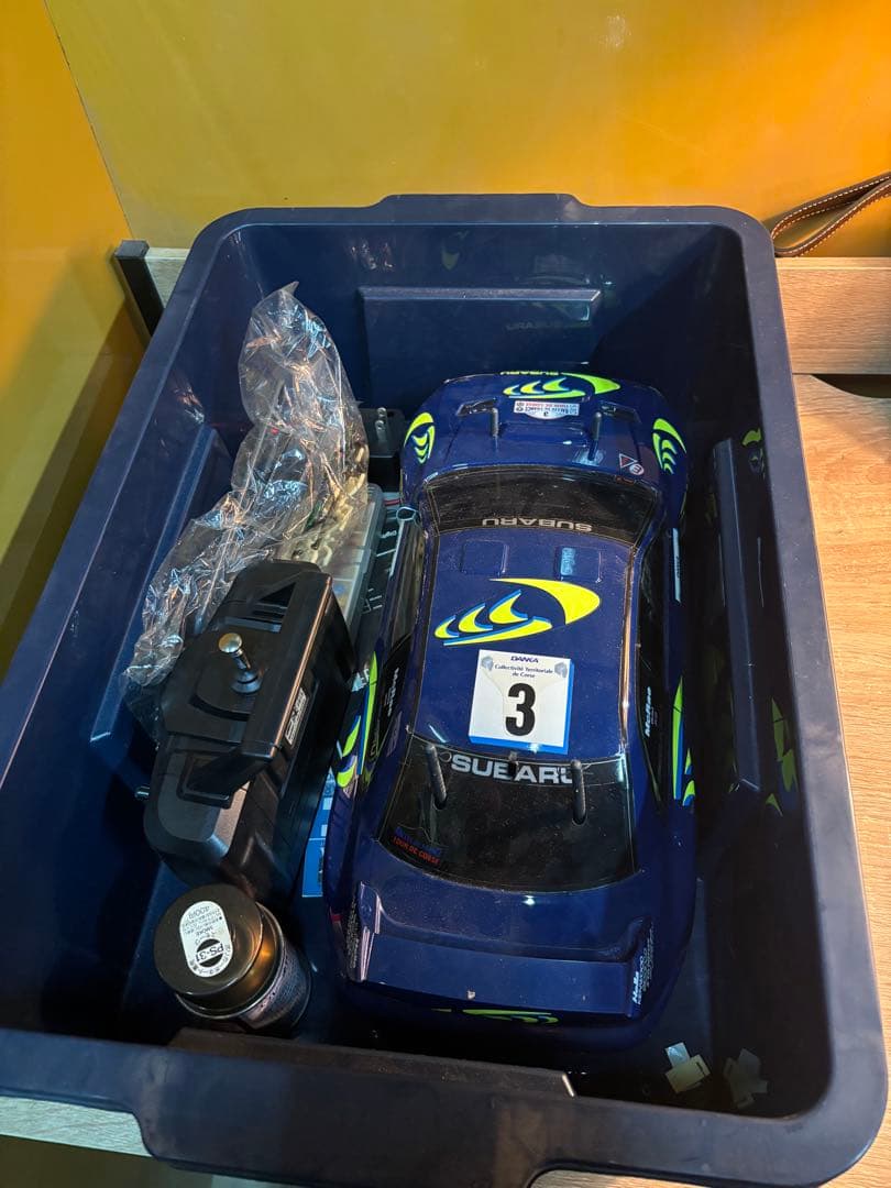 SUBARU Impreza ラジコンカー