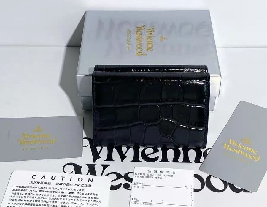 Vivienne Westwood ブラック三つ折り財布 #23566