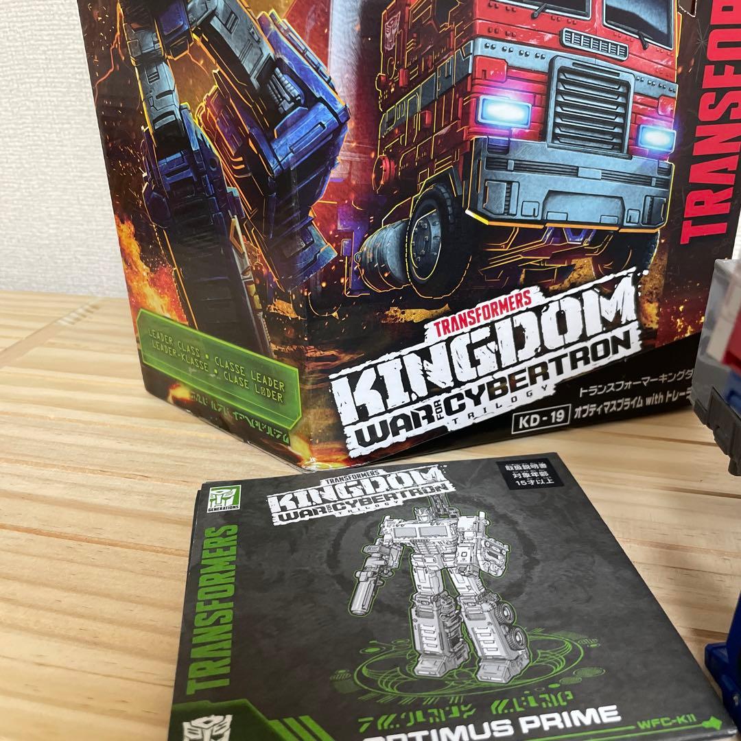 KD-19 オプティマスプライム with トレーラー　トランスフォーマー