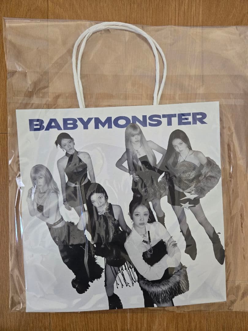 ​世界50セット限定BABYMONSTER×SONY WH-ULT900N/BM