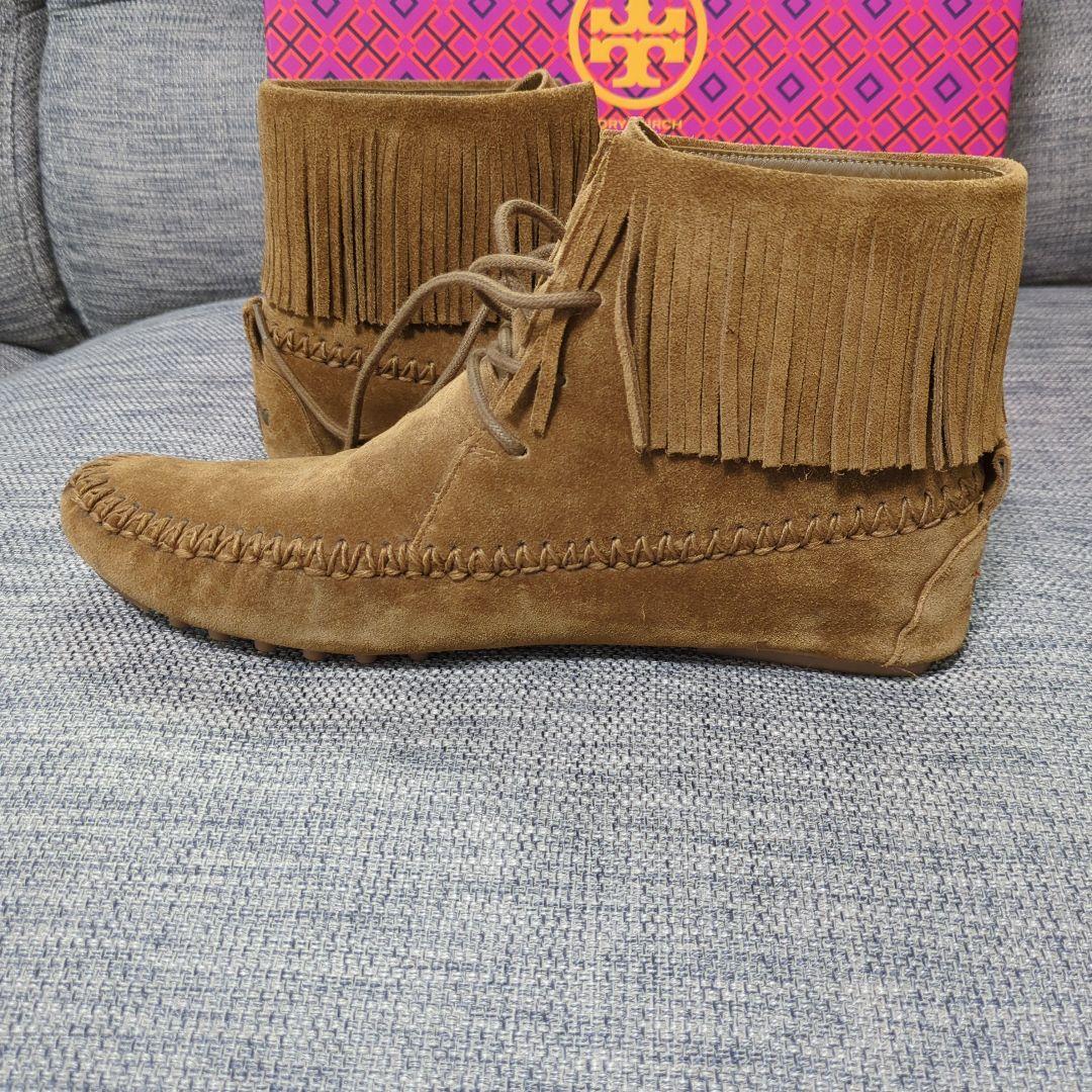 トリーバーチ モカシンブーツ スウェード サイズ8.5