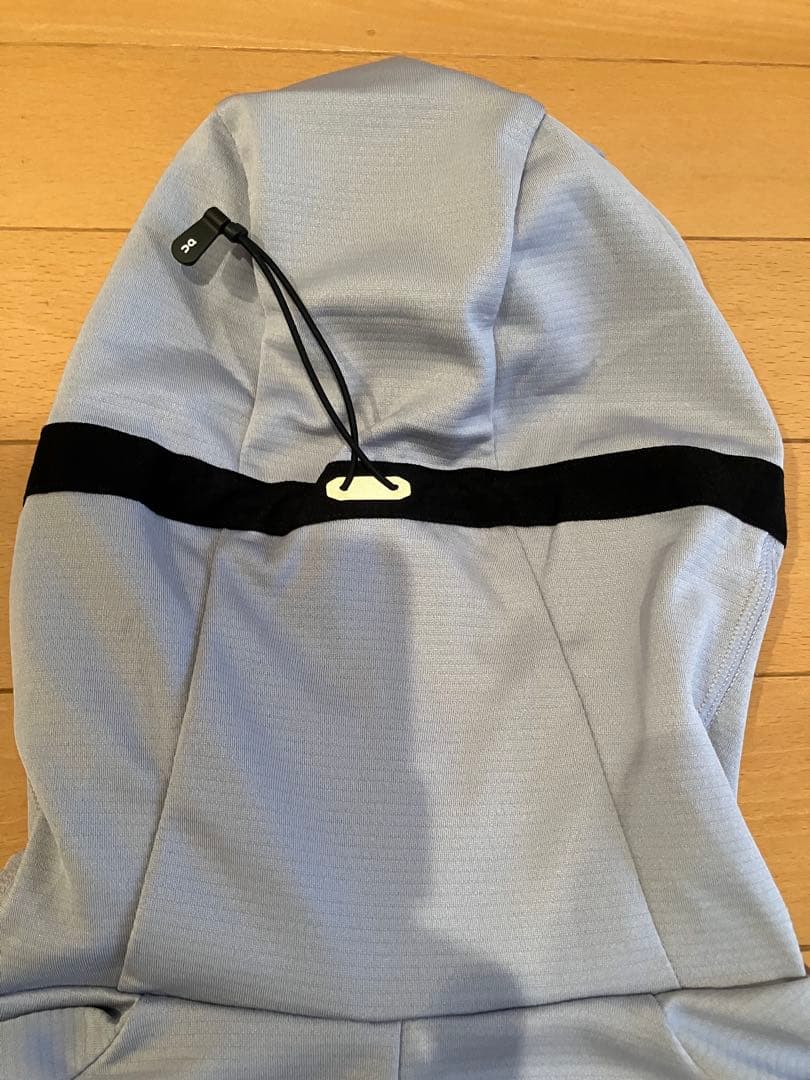 10月24日まで出品‼️【極美品】On クライメートジップフーディ　ライラック M