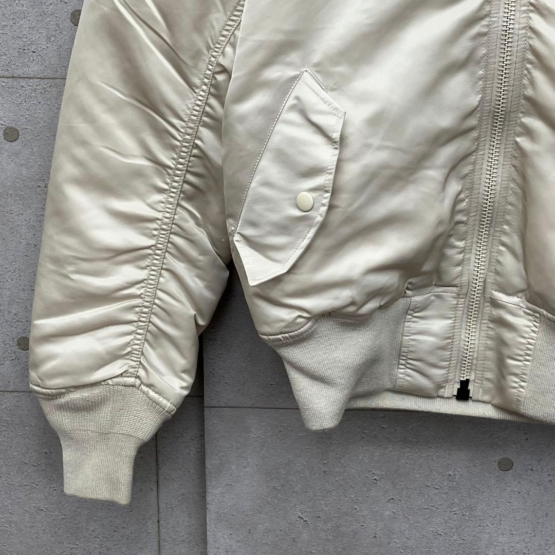 ALPHA INDUSTRIES フライトジャケット アイボリー リバーシブル