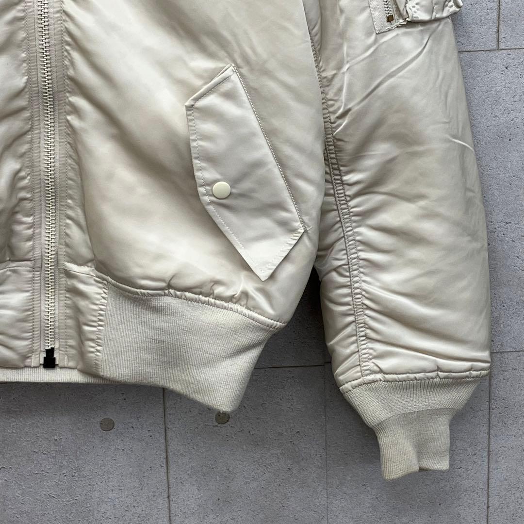 ALPHA INDUSTRIES フライトジャケット アイボリー リバーシブル