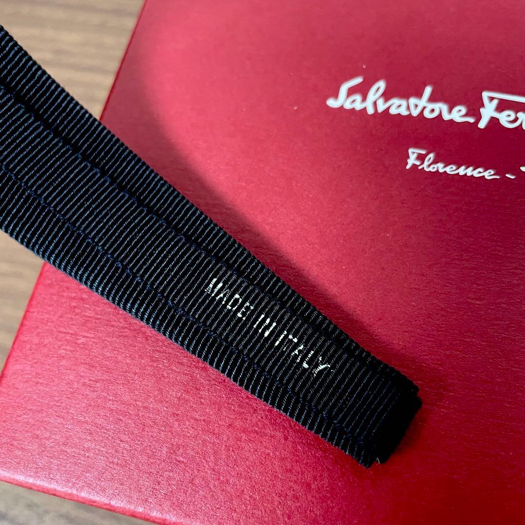 Salvatore Ferragamo フェラガモ　カチューシャ　リボン　黒