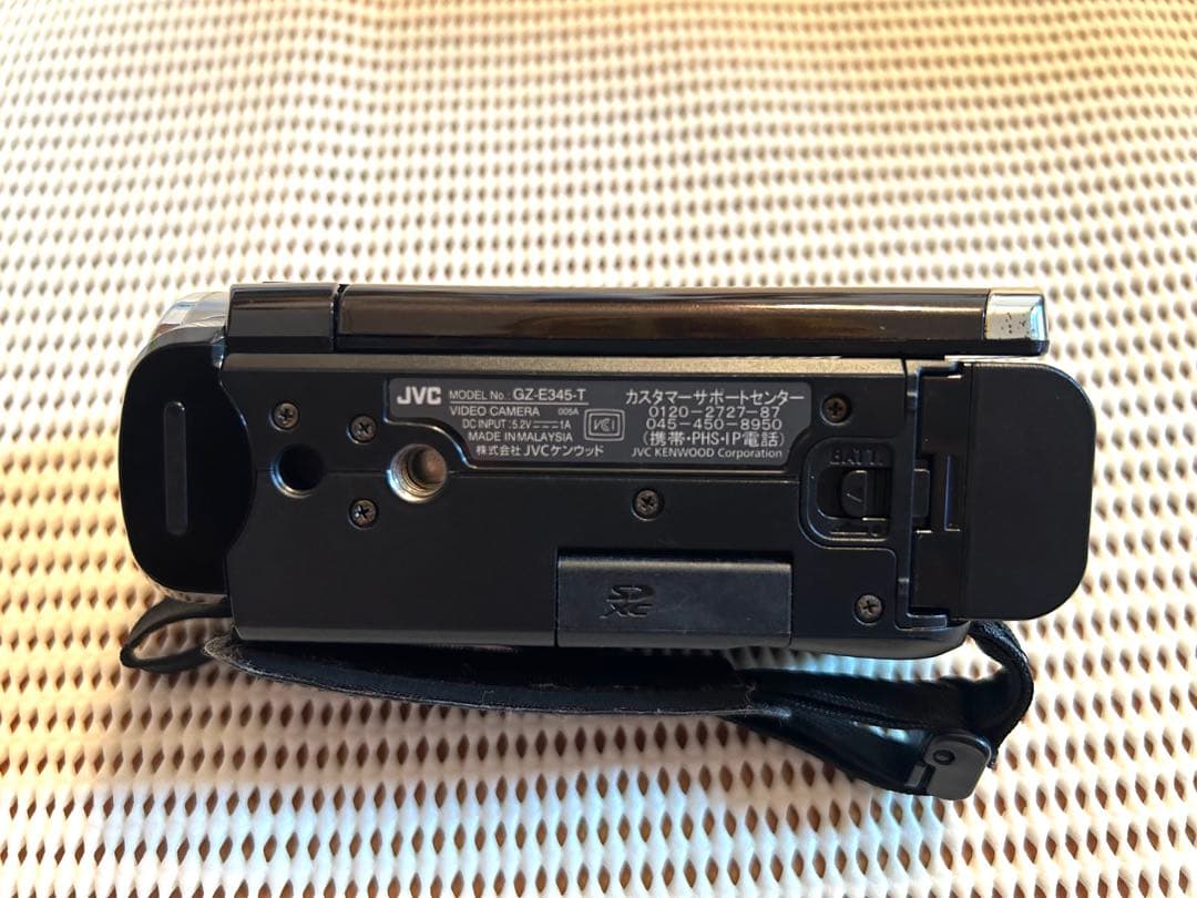 g*y様 【動作確認済み】JVC FULL HD ビデオカメラ GZ-E345-