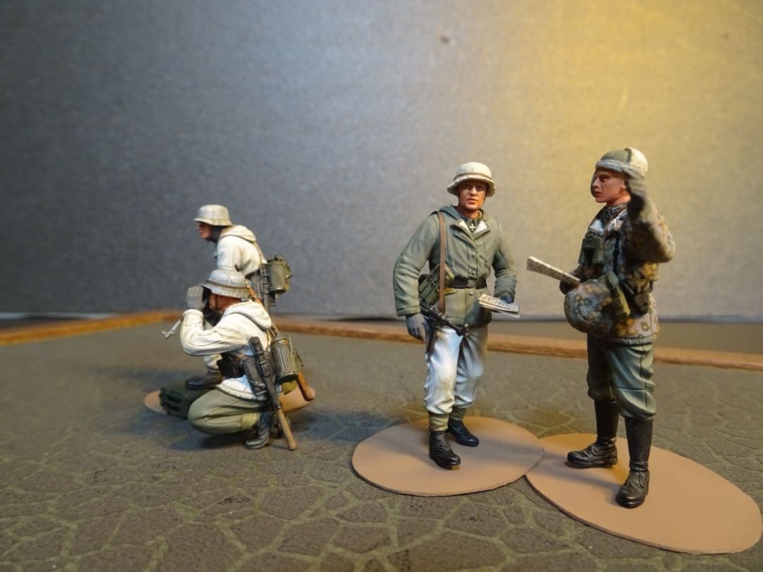ドラゴン1/35 ドイツ軍兵士プラモデル完成品