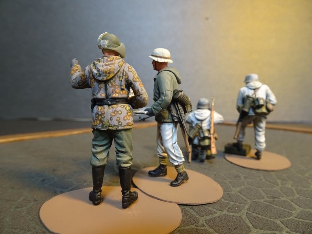 ドラゴン1/35 ドイツ軍兵士プラモデル完成品