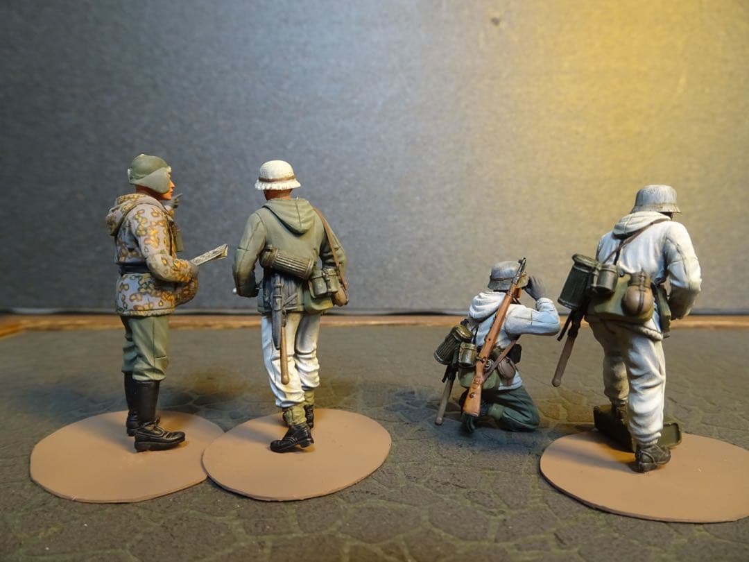ドラゴン1/35 ドイツ軍兵士プラモデル完成品
