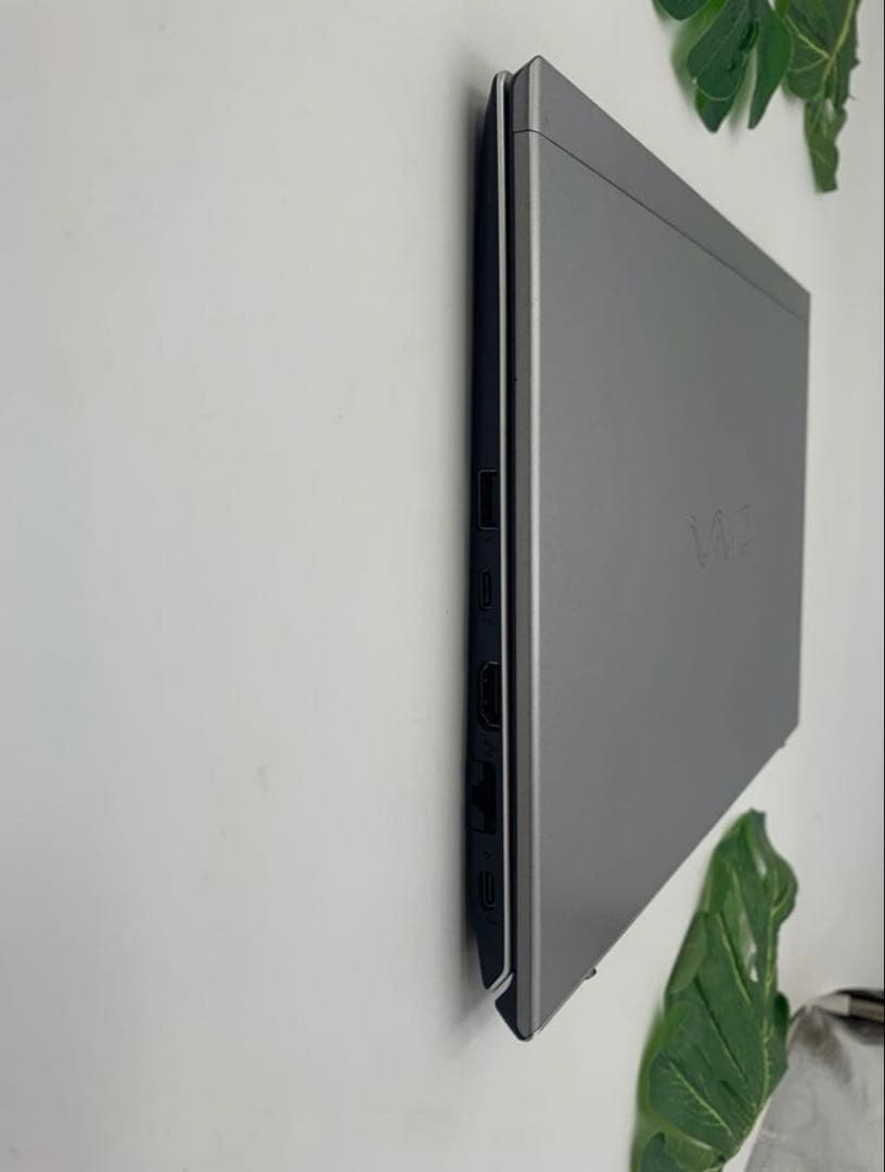 VAIO Pro PG 12世代Core i5 8GB SSD256GB