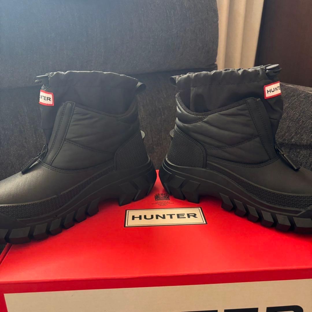 HUNTER イントレピッド ジップ アンクル スノーブーツ