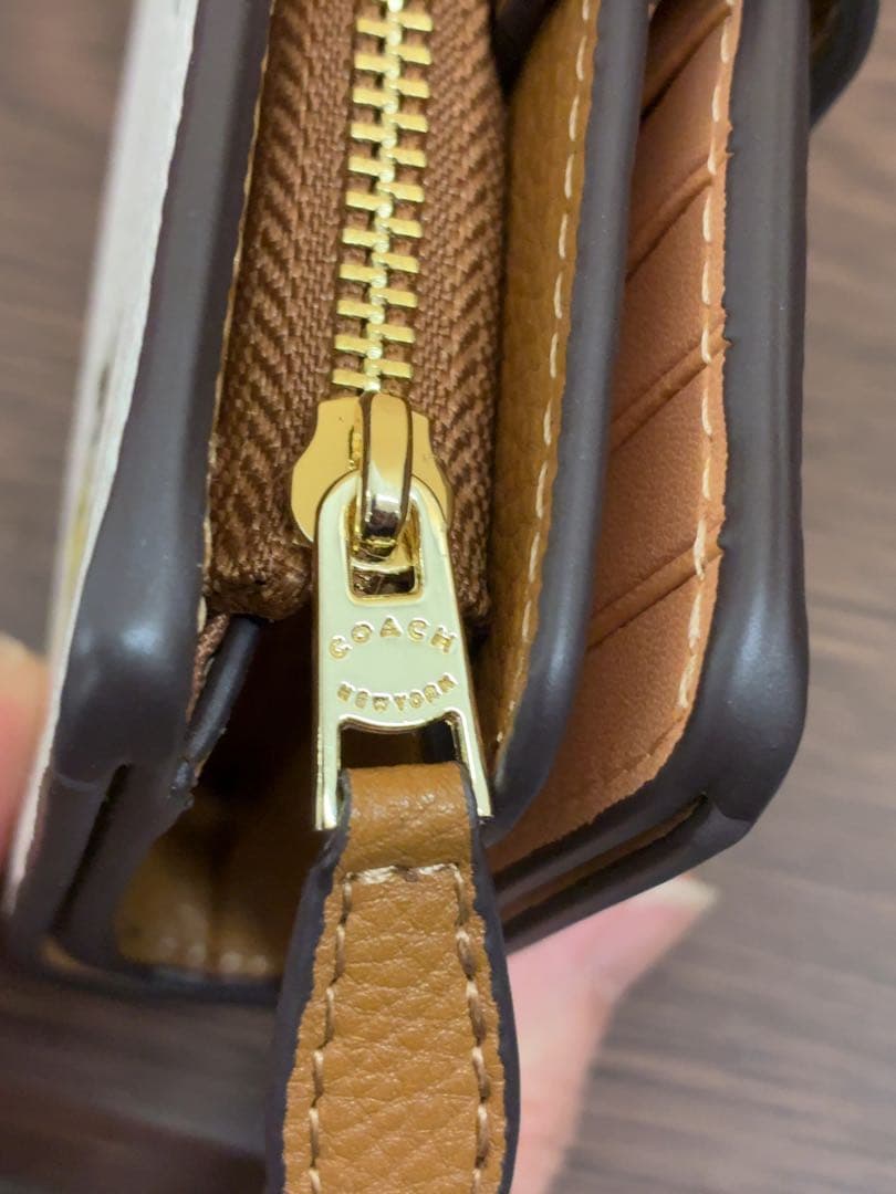 【美品】COACH コーチ スヌーピー　二つ折り財布